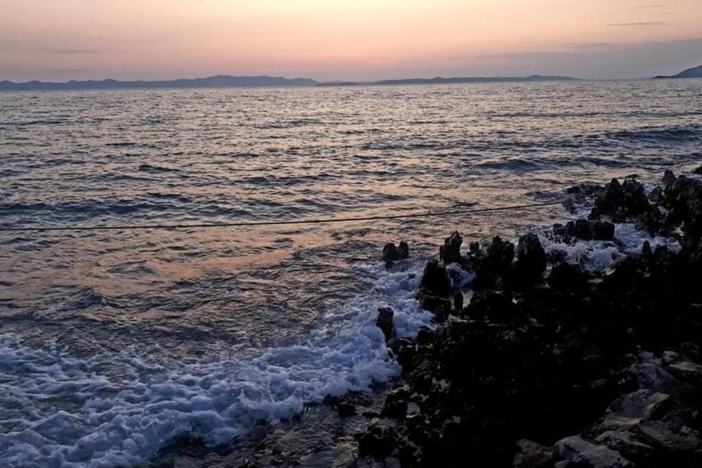 Banj Kuca Za Odmor Obitelji Pedisic 빌라 외부 사진